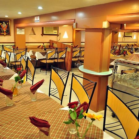 Hotel Tanish Residency Navi Mumbai Extérieur photo