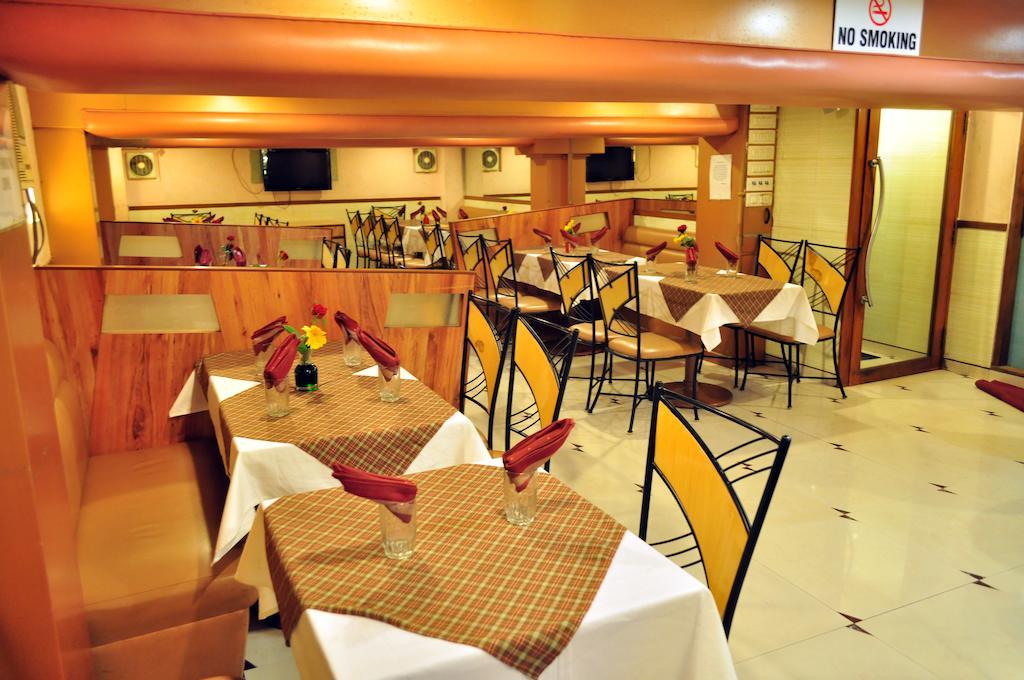 Hotel Tanish Residency Navi Mumbai Extérieur photo