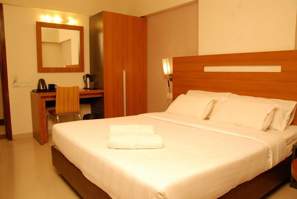 Hotel Tanish Residency Navi Mumbai Chambre photo